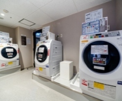 Coin-operated laundry