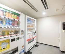 自動售販賣機、 製冰機、微波爐