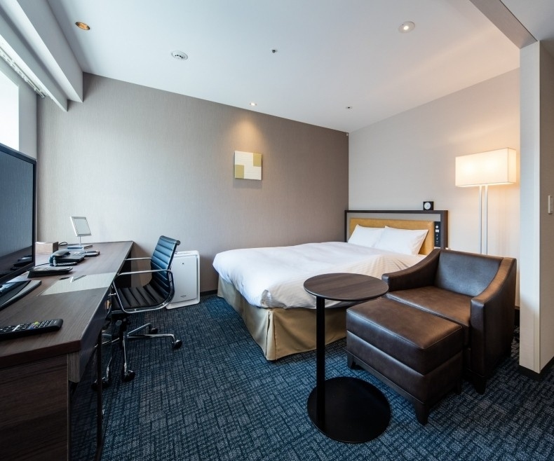 Universal double room