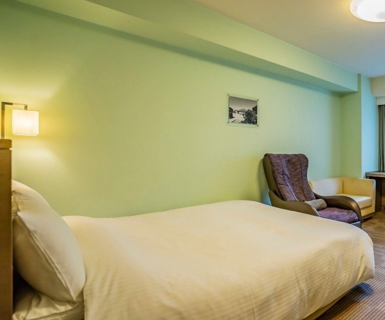 Universal Room