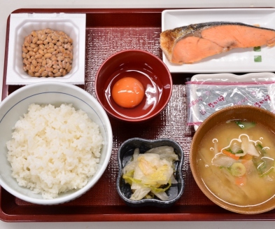 Aセット 【銀鮭・とん汁の朝定食】