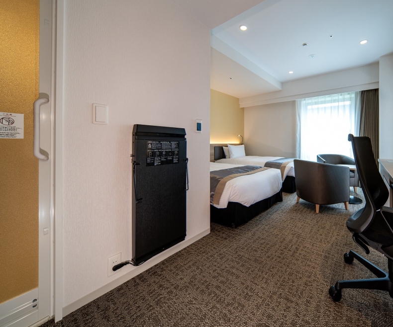 ユニバーサルツイン