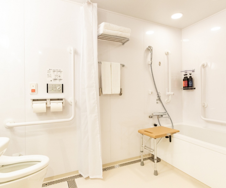 ユニバーサルツイン