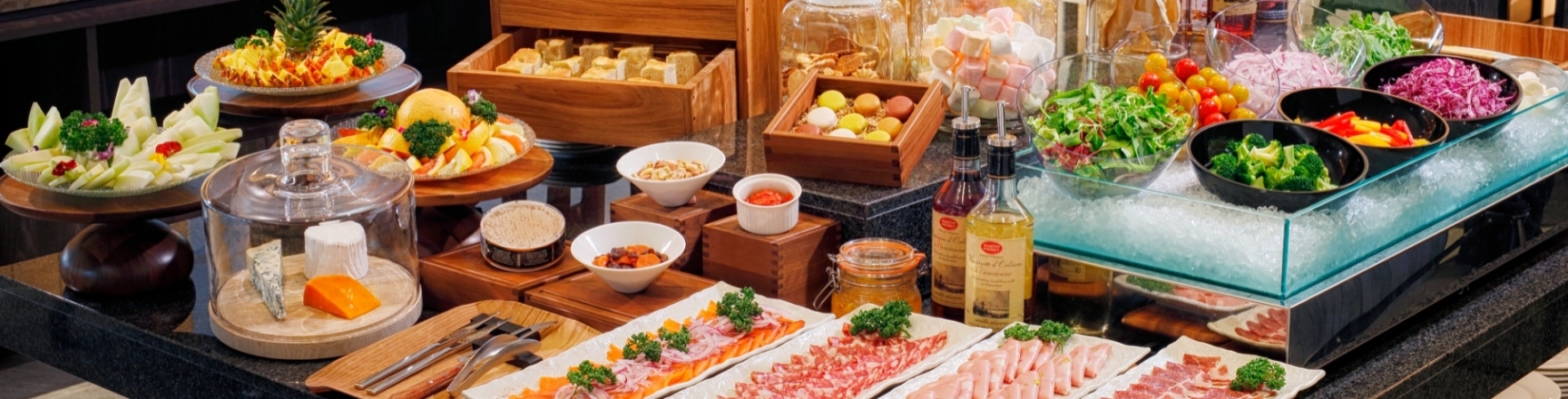 朝食