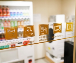 自動售販賣機、 製冰機、微波爐