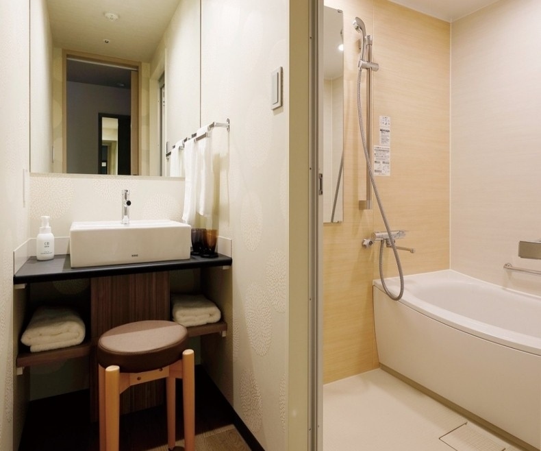 Superior Twin images