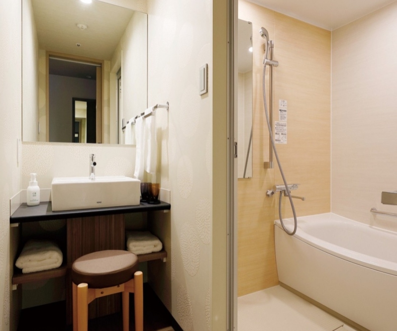 코너 디럭스 트윈