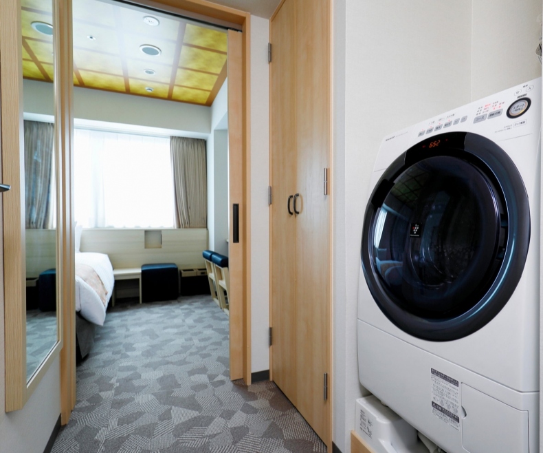 Superior Corner Twin Room