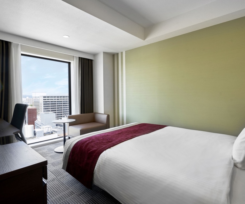 モデレートクイーンルーム