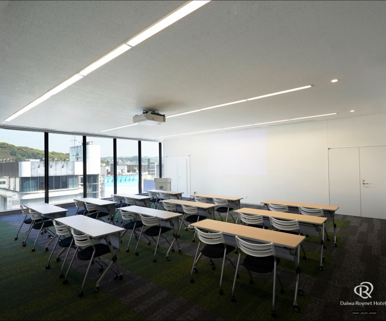 スクール形式(イメージ)