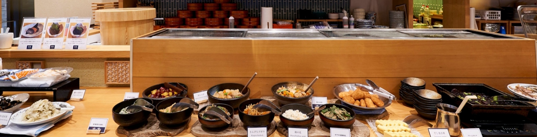 朝食