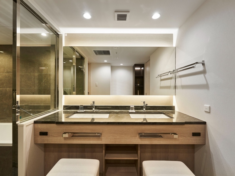 ジュニアスイート