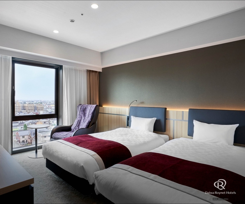 デラックスツイン