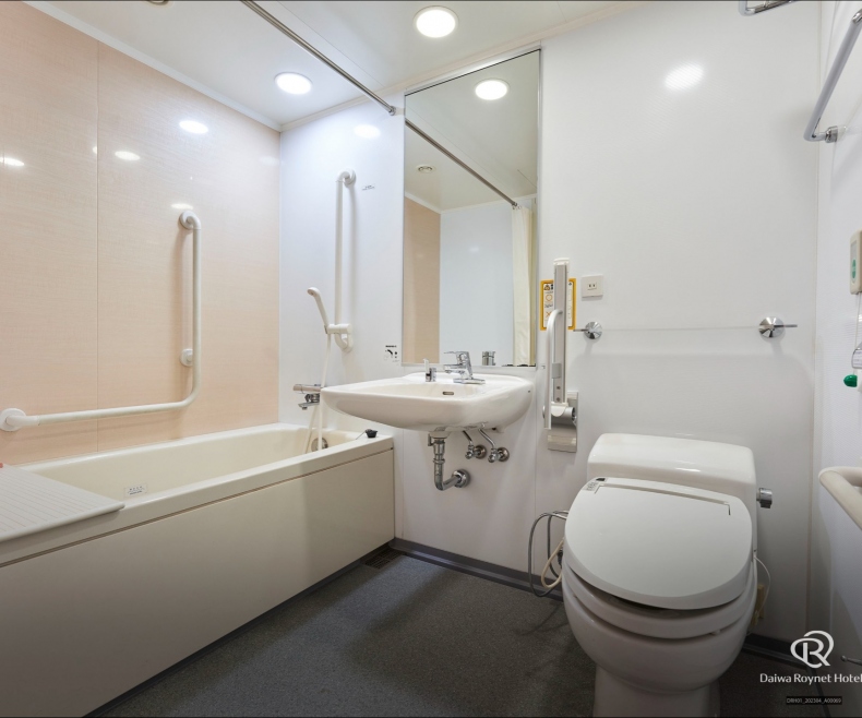 ユニバーサル浴室