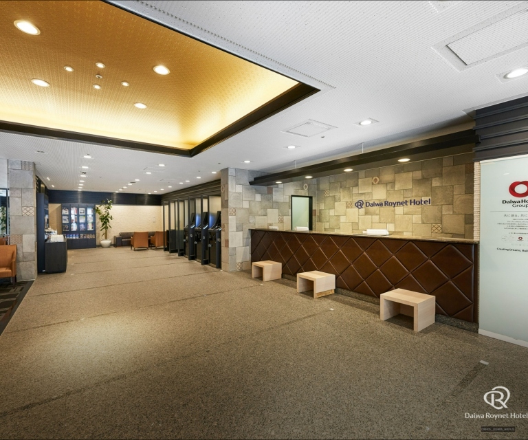 フロント・ロビー