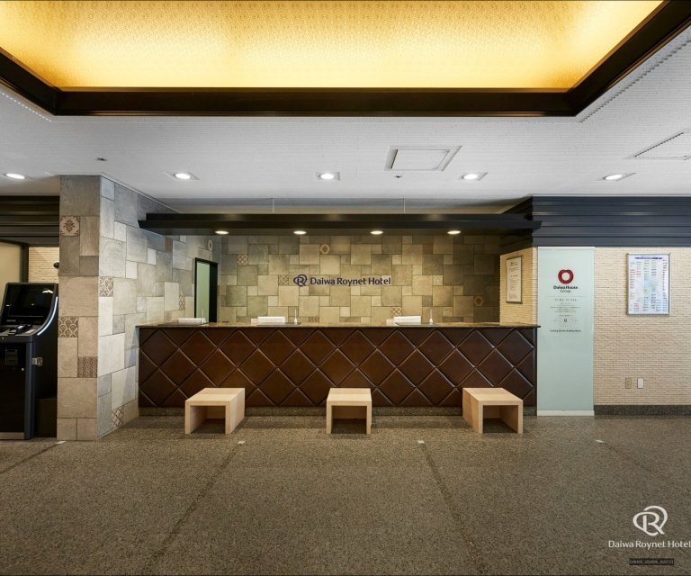 フロント・ロビー