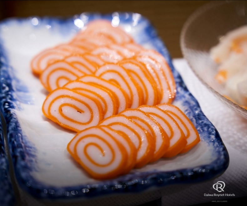 地元食材を使ったビュッフェ　かまぼこ