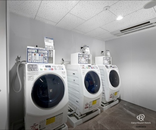 コインランドリー