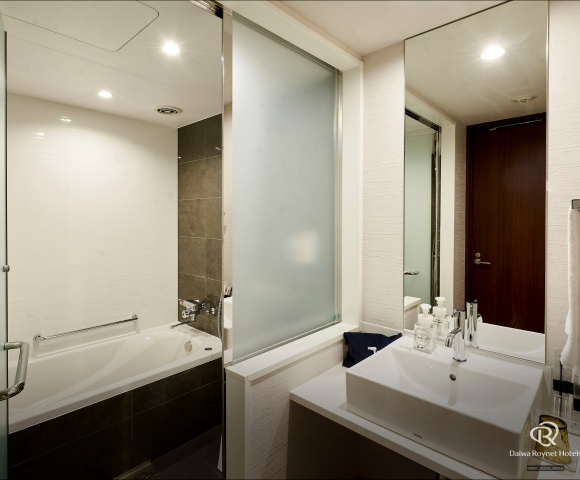 全室バス・トイレ別のセパレートタイプ