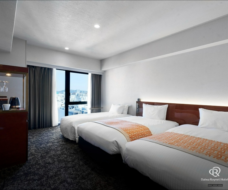 デラックスツインルーム（3名使用）