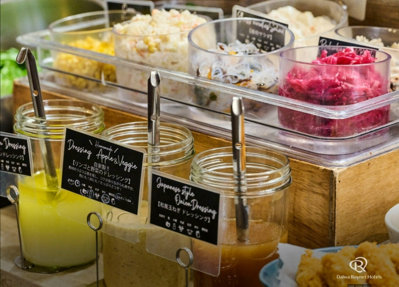 Fresh Salad and Daily dressing