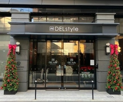 正面玄関（ツリー）