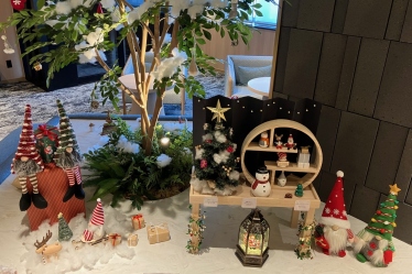 ロビーのクリスマス装飾