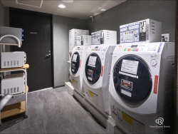 Coin-operated laundry
